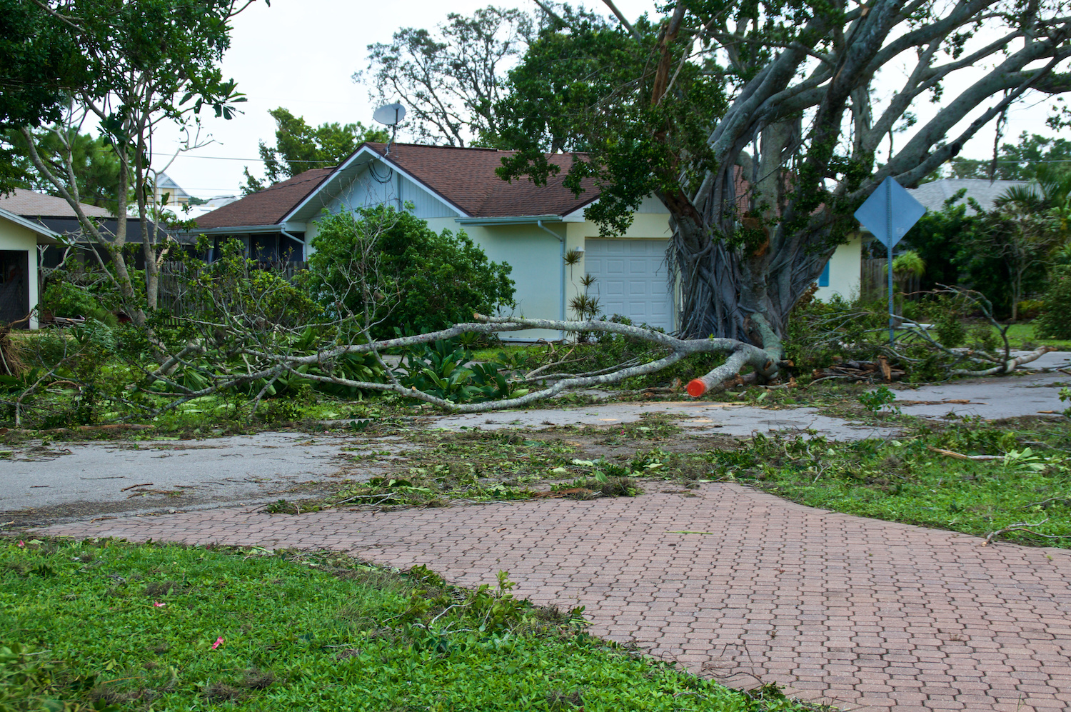 Wind/Hurricane Damage Insurance Claims Naples FL